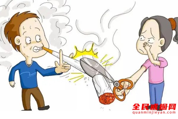 香烟里放小鞭炮吸时突发爆炸，抽烟抽到鞭炮