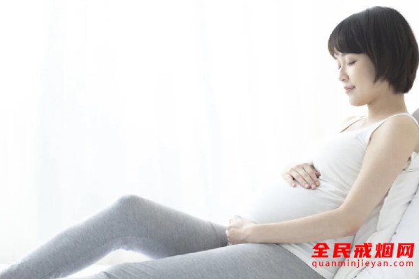 母亲吸烟带给孩子的危害有多大，母亲吸烟对孩子的影响