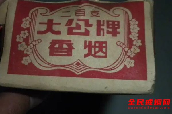 钻研显示：闻烟味15分钟危害等同吸烟，吸烟影响嗅觉和味觉