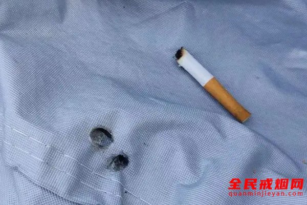 吸烟后乱丢烟头的坏习惯容易引起火灾，为什么乱扔烟头容易引